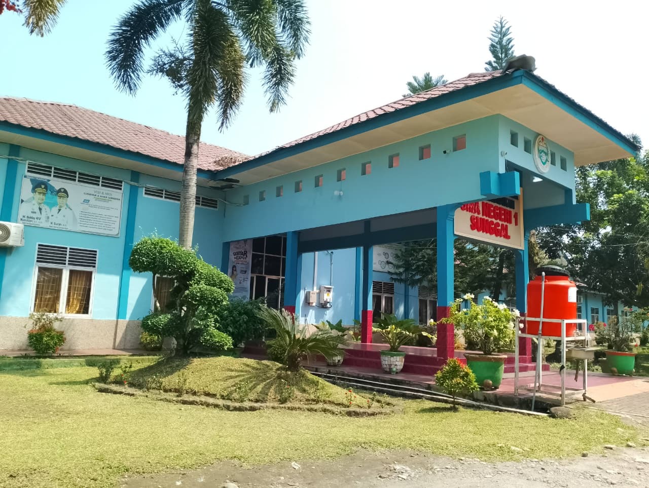 SMA NEGERI 1 SUNGGAL